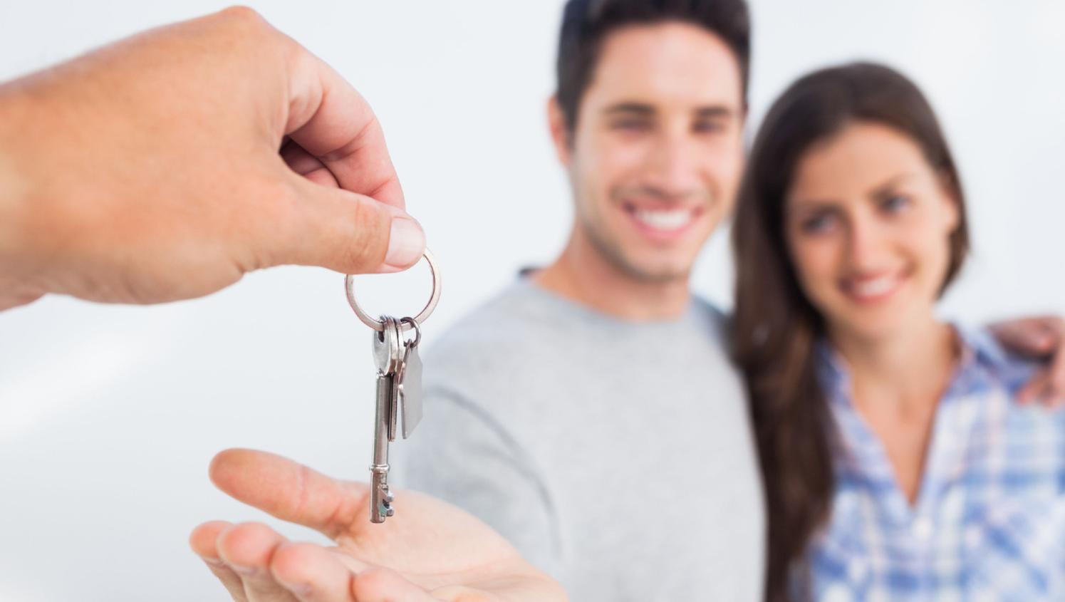 What Are The Pros And Cons Of Getting A First-Time Homebuyer Mortgage?
